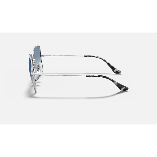 SQUARE 1971 CLASSIC
Lenses: Light Blue Gradient  +  Frame: Silver