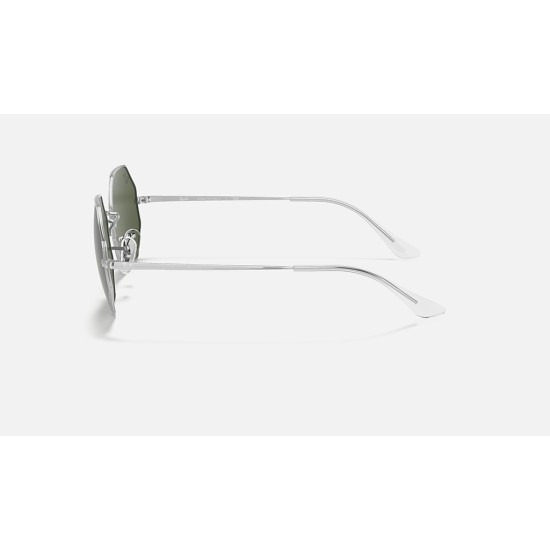 OCTAGON 1972
Lenses: Green Classic G-15  +  Frame: Silver