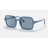 SQUARE II TRUE BLUE
Lenses: Blue Classic  +  Frame: Transparent Blue