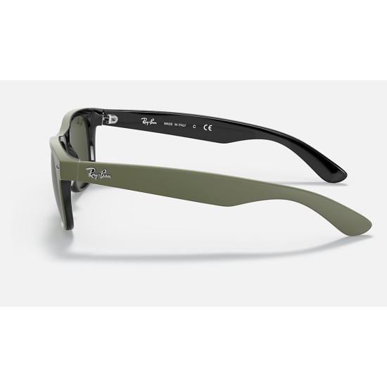 NEW WAYFARER COLOR MIX
Lenses: Green Classic G-15  +  Frame: Green