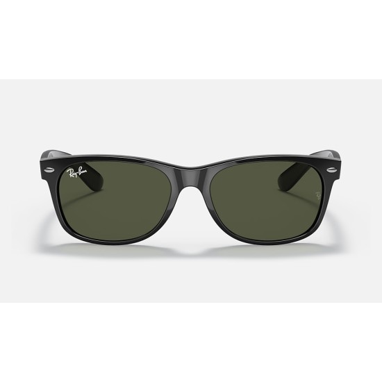 NEW WAYFARER CLASSIC
Lenses: Green Classic  +  Frame: Black