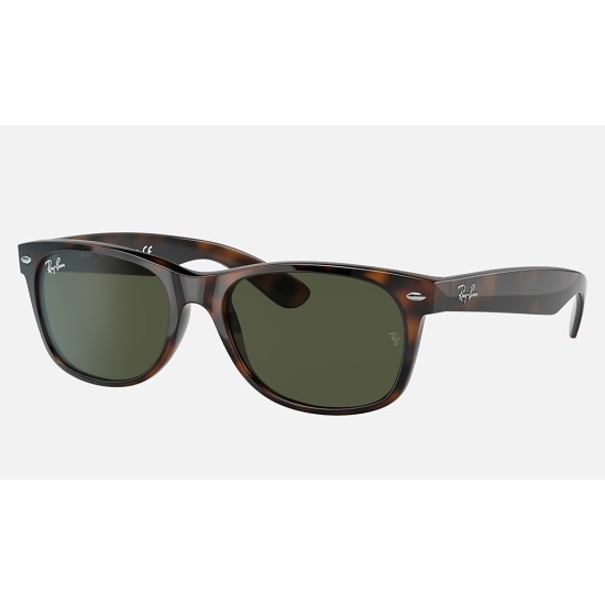 NEW WAYFARER CLASSIC
Lenses: Green Classic  +  Frame: Tortoise