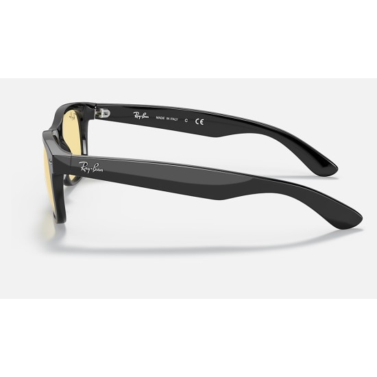 NEW WAYFARER WASHED LENSES
Lenses: Yellow Classic  +  Frame: Black