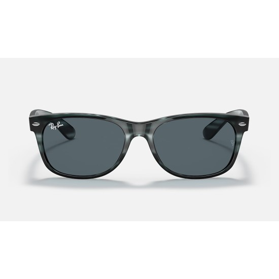 NEW WAYFARER COLOR MIX
Lenses: Blue Classic  +  Frame: Striped Blue