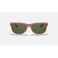 RB2132M SCUDERIA FERRARI COLLECTION
Lenses: Green Classic  +  Frame: Red
