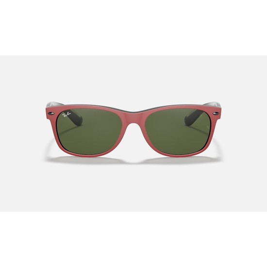 RB2132M SCUDERIA FERRARI COLLECTION
Lenses: Green Classic  +  Frame: Red