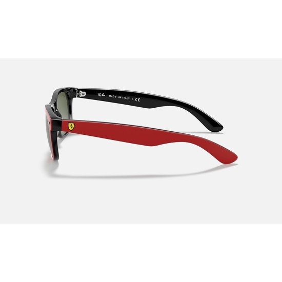 RB2132M SCUDERIA FERRARI COLLECTION
Lenses: Green Classic  +  Frame: Red