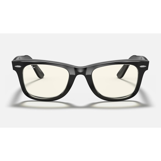 WAYFARER CLEAR EVOLVE
Lenses: Grey Photochromic Classic  +  Frame: Shiny Black