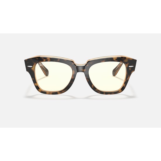 STATE STREET BLUE-LIGHT CLEAR EVOLVE
Lenses: Grey Clear Photocromic with Blue-Light Filter  +  Frame: Tortoise