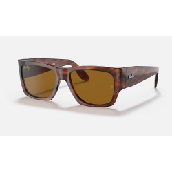NOMAD LEGEND GOLD
Lenses: Brown Classic B-15  +  Frame: Striped Havana