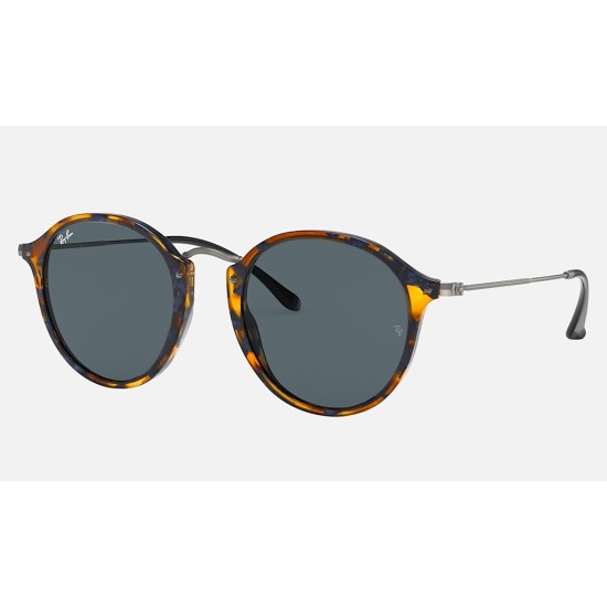 ROUND FLECK
Lenses: Blue/Gray Classic  +  Frame: Spotted Blue Havana