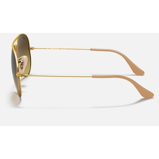 AVIATOR GRADIENT
Lenses: Brown Gradient  +  Frame: Gold