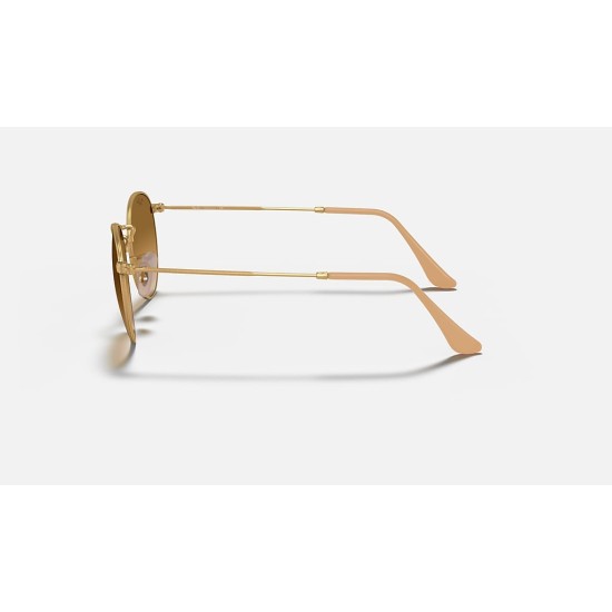 ROUND METAL
Lenses: Light Brown Gradient  +  Frame: Gold