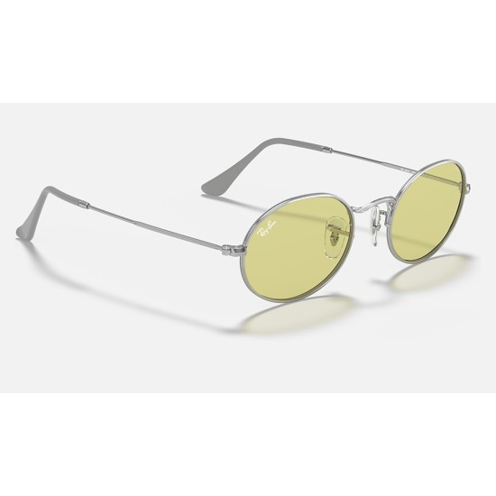 OVAL SOLID EVOLVE
Lenses: Yellow/Red Photochromic Classic  +  Frame: Silver