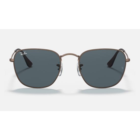 FRANK ANTIQUED
Lenses: Blue Classic  +  Frame: Bronze-Copper