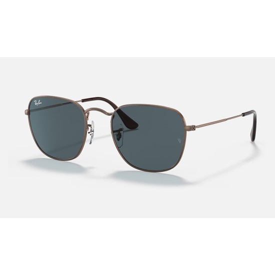 FRANK ANTIQUED
Lenses: Blue Classic  +  Frame: Bronze-Copper