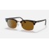 CLUBMASTER SQUARE
Lenses: Brown Classic B-15  +  Frame: Shiny Havana