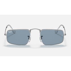 Julie
Lenses: Blue Classic  +  Frame: Silver