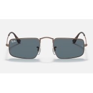 Julie
Lenses: Blue Classic  +  Frame: Bronze-Copper