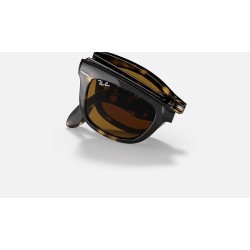 WAYFARER FOLDING CLASSIC
Lenses: Brown Classic B-15  +  Frame: Tortoise