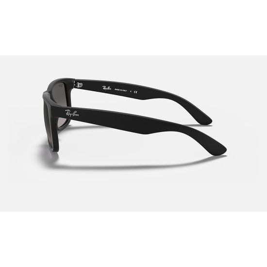JUSTIN CLASSIC
Lenses: Grey Gradient  +  Frame: Black
