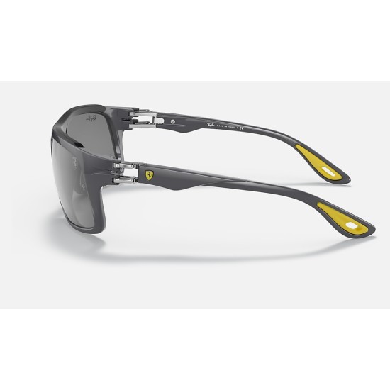 RB4364M SCUDERIA FERRARI COLLECTION
Lenses: Grey Mirror  +  Frame: Grey