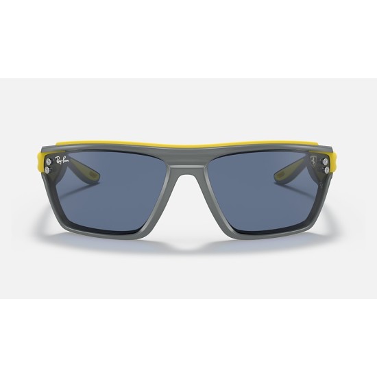 RB4370M SCUDERIA FERRARI COLLECTION
Lenses: Dark Blue Classic  +  Frame: Yellow