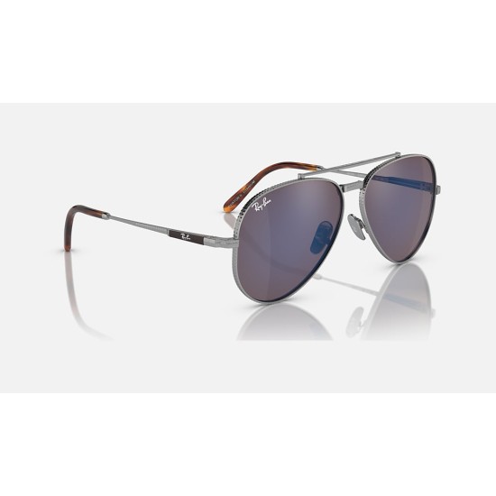 AVIATOR II TITANIUM
Lenses: Grey Blue Mirror  +  Frame: Silver