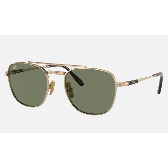 FRANK II TITANIUM
Lenses: Green Classic  +  Frame: Gold