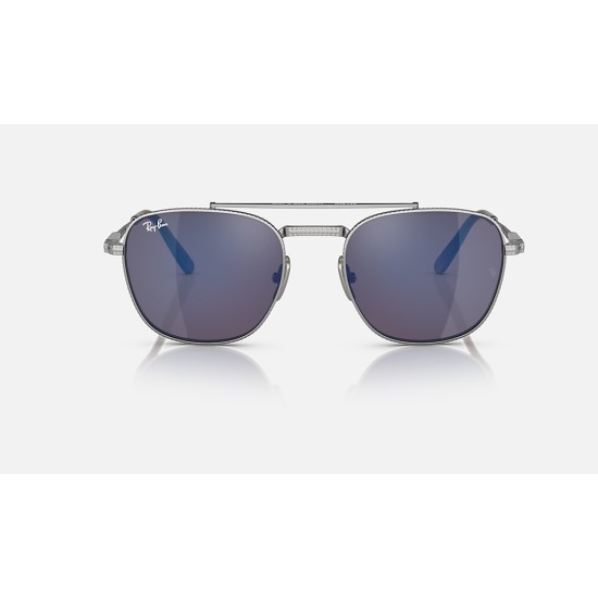 FRANK II TITANIUM
Lenses: Grey Blue Mirror  +  Frame: Silver