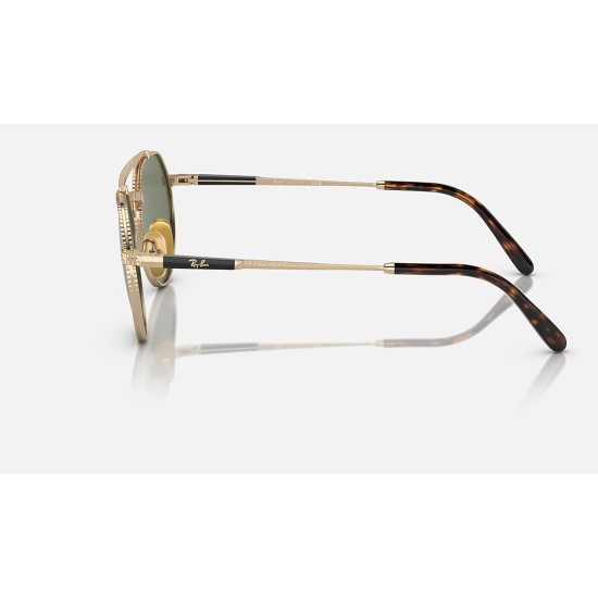 JACK II TITANIUM
Lenses: Green Classic  +  Frame: Gold