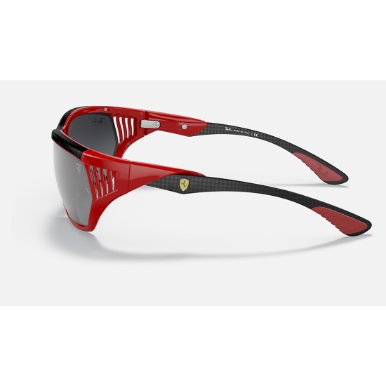 RB8359M SCUDERIA FERRARI COLLECTION
Lenses: Grey Mirror  +  Frame: Red