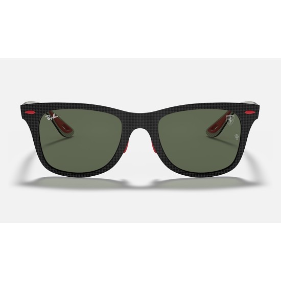 RB8395M SCUDERIA FERRARI COLLECTIONLenses: Green Classic G-15  +  Frame: Black