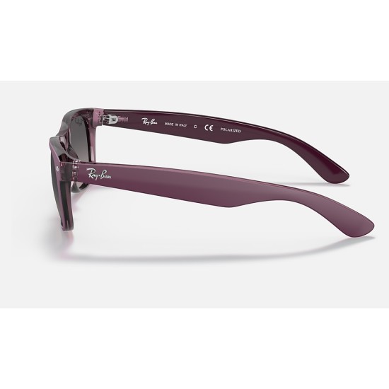 NEW WAYFARER CLASSIC
Lenses: Polarized Grey Gradient  +  Frame: Violet On Transparent Violet