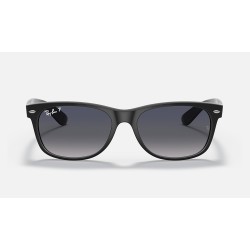 NEW WAYFARER MATTE
Lenses: Polarized Blue/Grey Gradient  +  Frame: Black