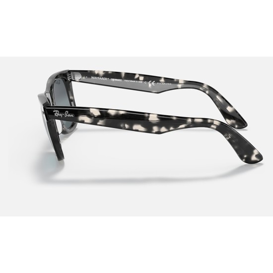 ORIGINAL WAYFARER CHROMANCE
Lenses: Polarized Silver/Blue Chromance Mirror  +  Frame: Grey Havana