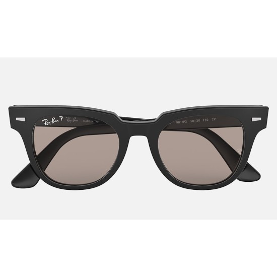METEOR CLASSIC
Lenses: Polarized Grey Classic  +  Frame: Black