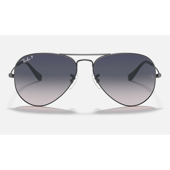 AVIATOR GRADIENT
Lenses: Polarized Blue/Grey Gradient  +  Frame: Gunmetal