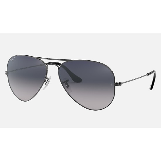 AVIATOR GRADIENT
Lenses: Polarized Blue/Grey Gradient  +  Frame: Gunmetal