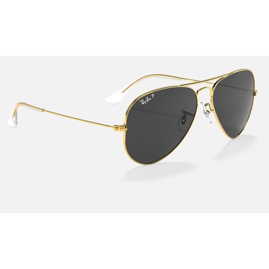 AVIATOR CLASSIC
Lenses: Polarized Black Classic  +  Frame: Legend Gold