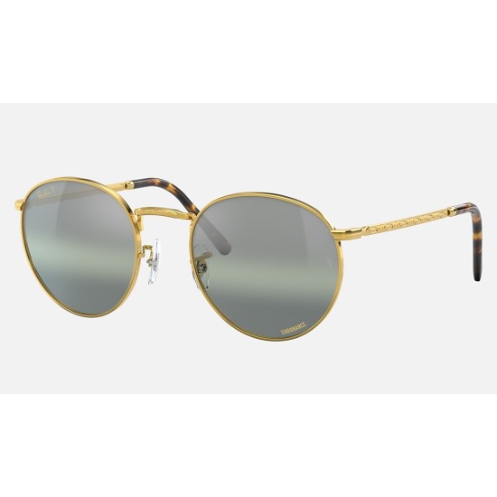 NEW ROUND
Lenses: Polarized Silver/Green Chromance Mirror  +  Frame: Legend Gold