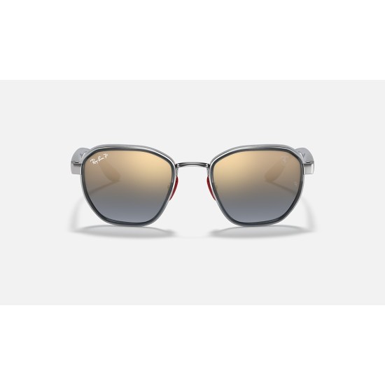 RB3674M SCUDERIA FERRARI COLLECTION
Lenses: Polarized Blue Chromance Mirror  +  Frame: Gunmetal