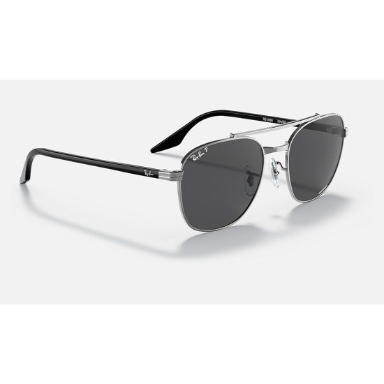 RB3688 CHROMANCE
Lenses: Polarized Dark Grey Chromance Classic  +  Frame: Gunmetal