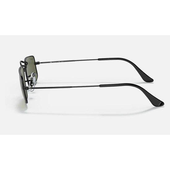 Julie
Lenses: Polarized Green Classic G-15  +  Frame: Black