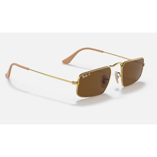 Julie
Lenses: Polarized Brown Classic B-15  +  Frame: Legend Gold